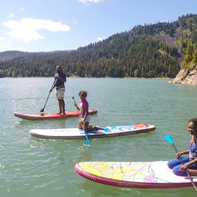 family-stand-up-paddle-board-roll-SUP-rental